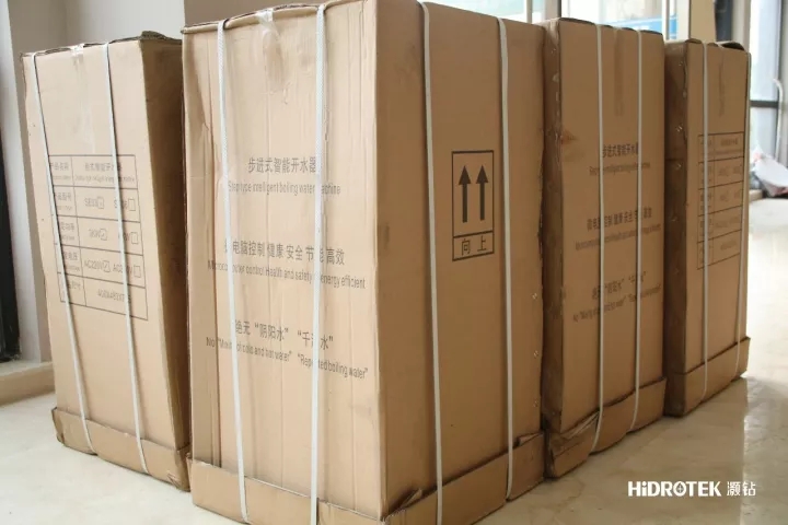 633691413e032.jpg 2.jpg